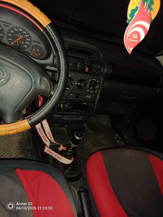 Vendo ou troco Opel Tigra 1.4