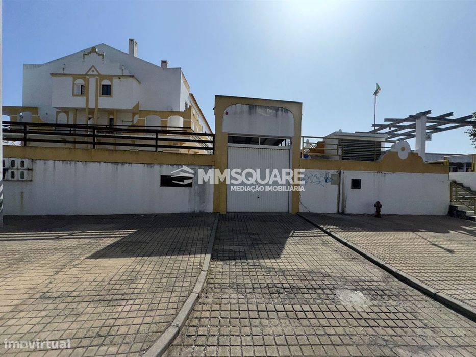 Garagem - Vila Nova de Milfontes