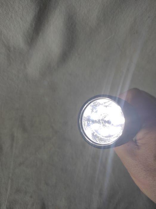 Latarka Streamlight 4AA czerwona
