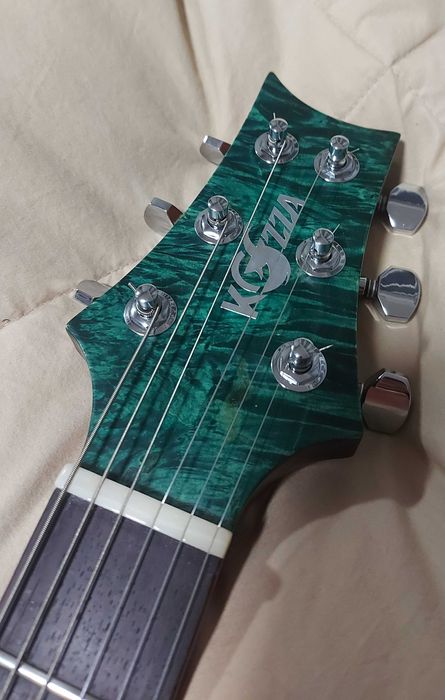 Електрогітара custom 24