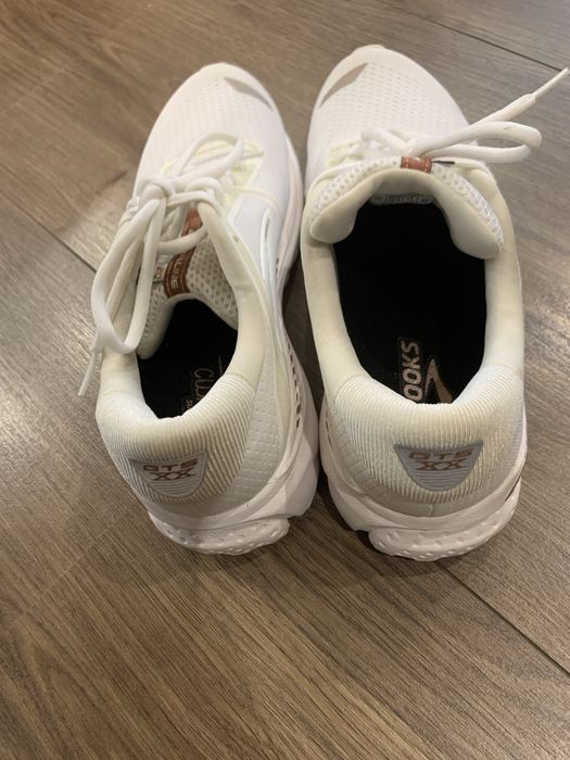 Brooks Adrenaline 45.5 / 30см