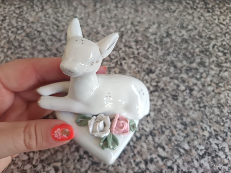 Porcelain Decoration435906430957660162