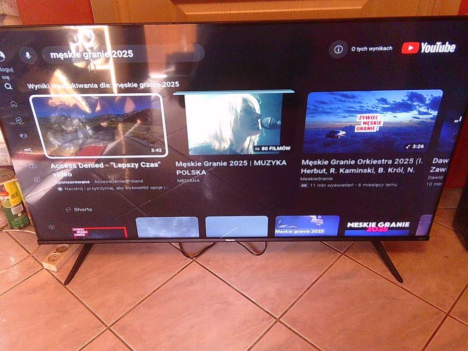 Hisense 55"/58", led, smart, uhd,dvb-t2 h.265, pilot, nóżki, karton.