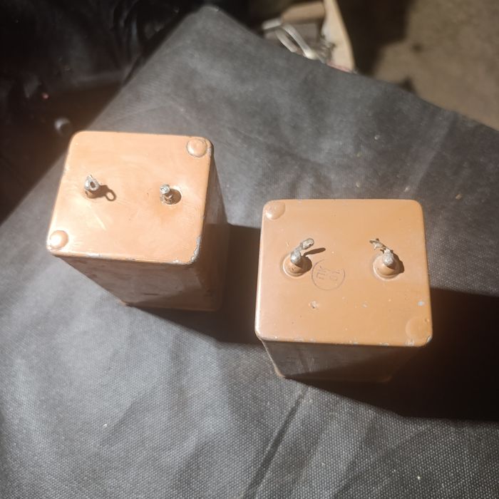 Конденсатор КГБ МН 600В