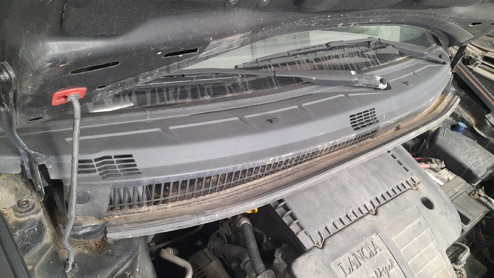 Torpedo LANCIA Musa (350_)