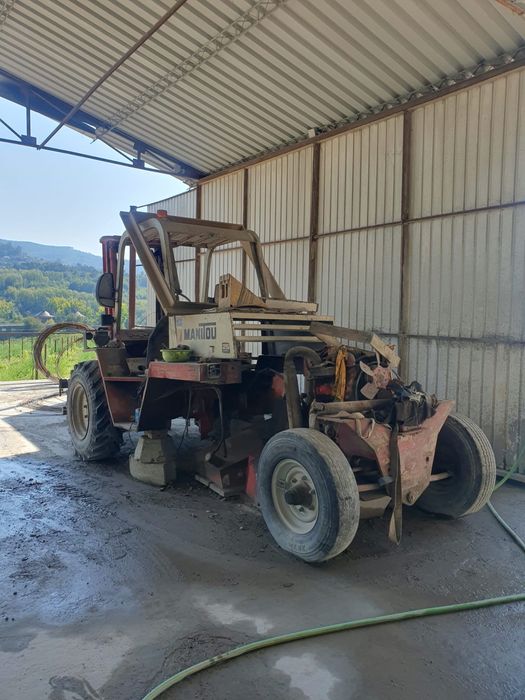 Vendo peças de empihador Manitou