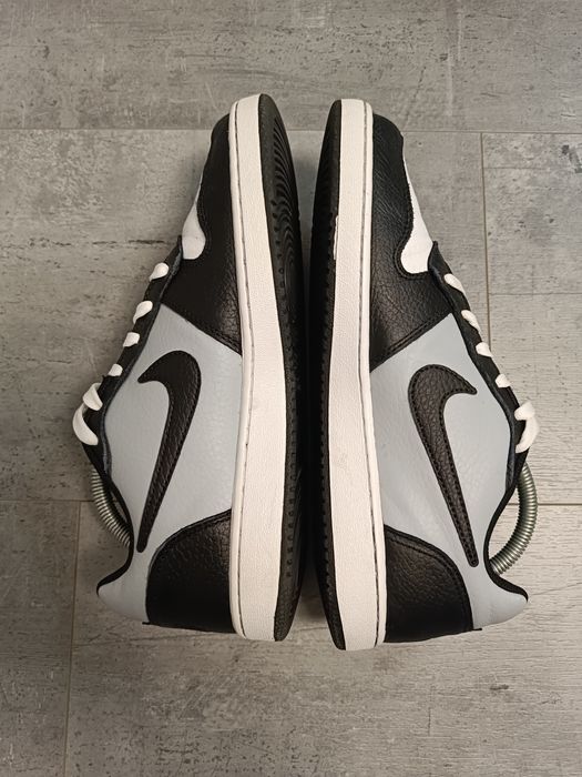 Buty męskie Nike r 42 .