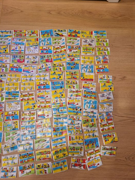 Obrazki historyjki z gum Donald Duck Mickey Mouse 161 sztuk