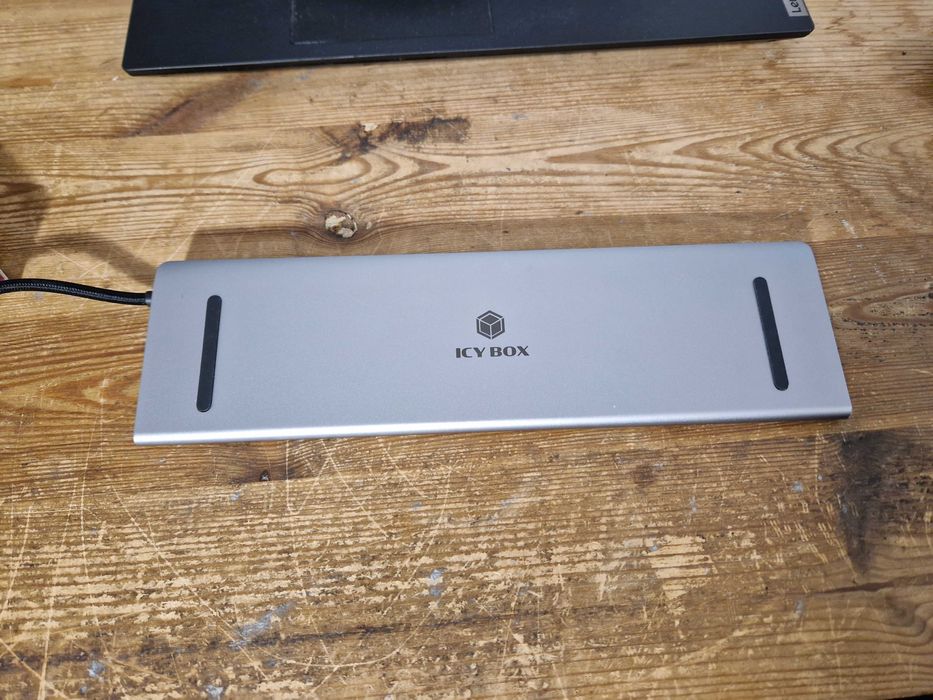 Stacja dokująca IcyBox IB-DK2106-C (3362)