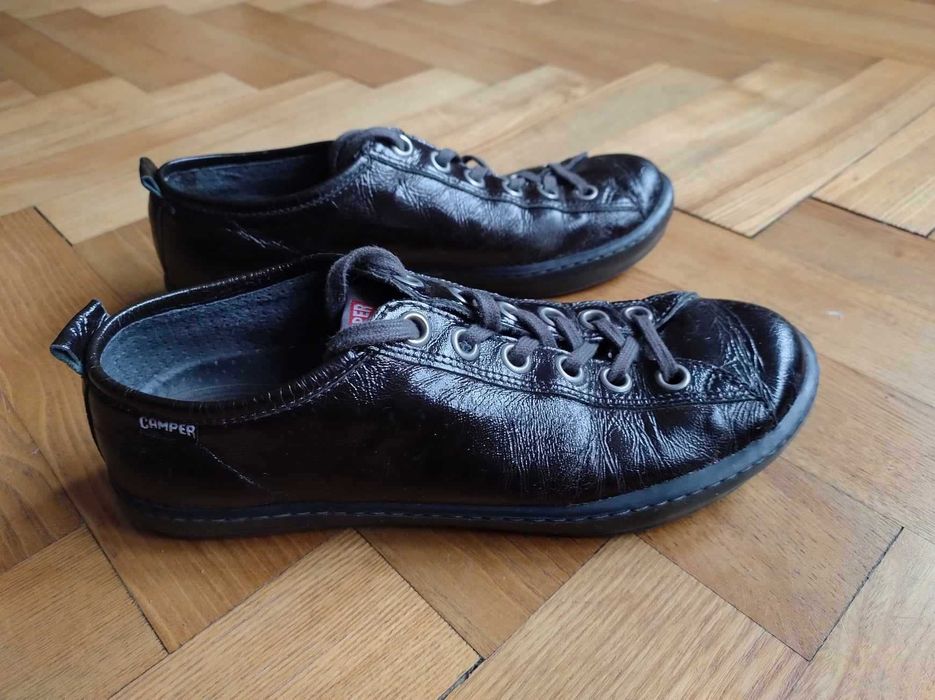 Lakierki Camper 39 w kolorze brązowym