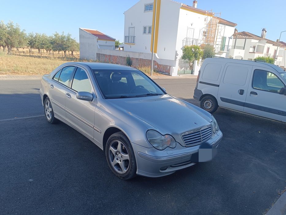 Mercedes muito bom Mercedes c220