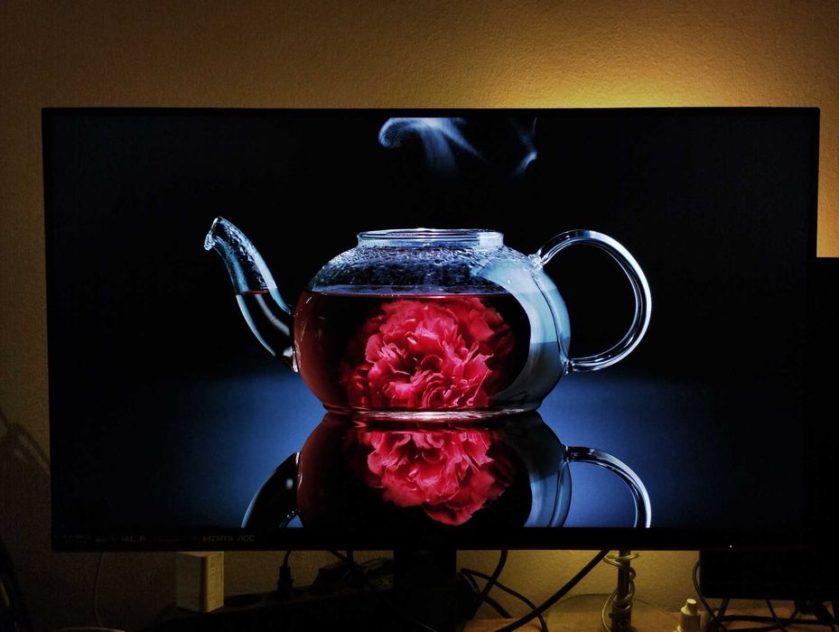 monitor aoc 28" 4k 144hz  HDR excelente qualidade de painel negociavel