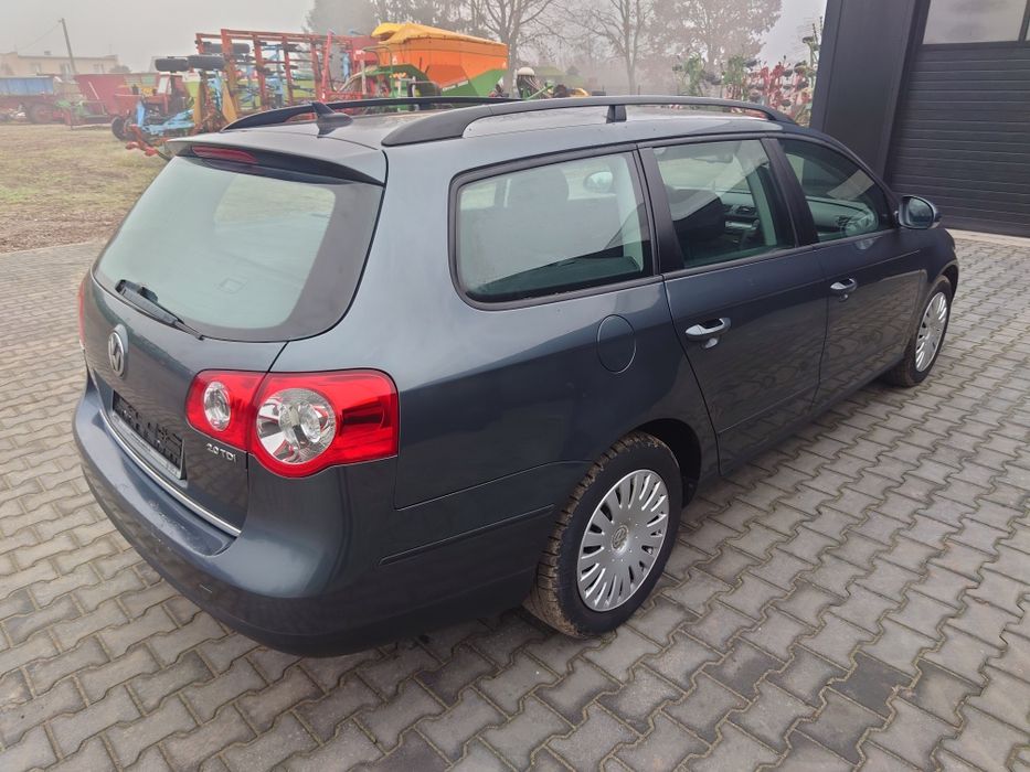 Volkswagen Passat B6  2.0 TDI 140 KM 6-biegów Hak, Klima