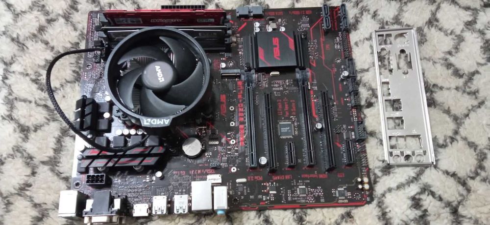 Материнская плата ASUS PRIME B350 -PLUS+кулер BOX , sAM4