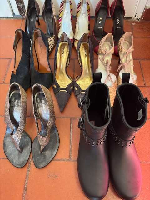 Lote Misto Oculos Escuros, Bolsas, Sapatos e Roupa feminina