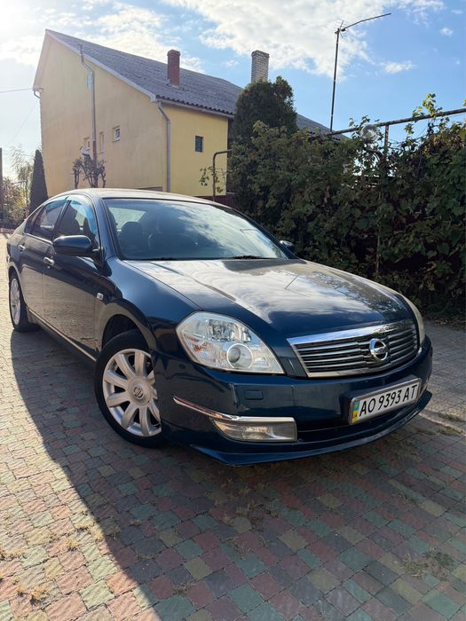 Nissan teana