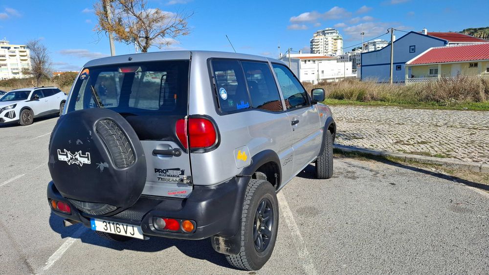 nissan terrano 2.7 TDi
