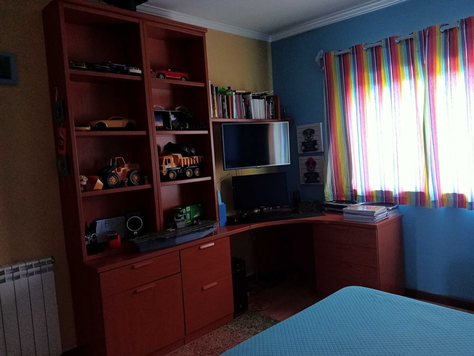 Móvel, quarto júnior com cabeceira