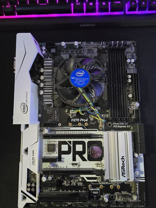 Plyta główna Asrock z procesorem i5 7400