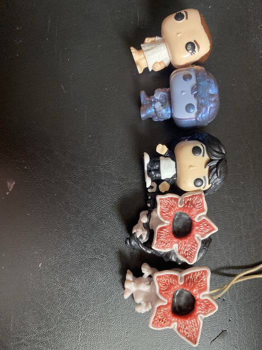 Колекційні фігурки stranger things kinder