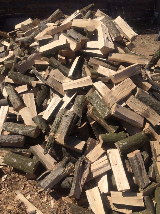 Доставка колотих дров на вибір замовника в Колонщину