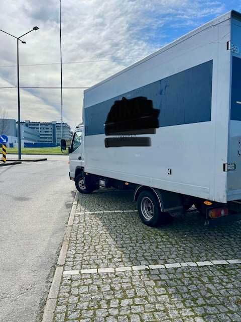 Viatura Ligeira de Mercadorias – Semi-Nova