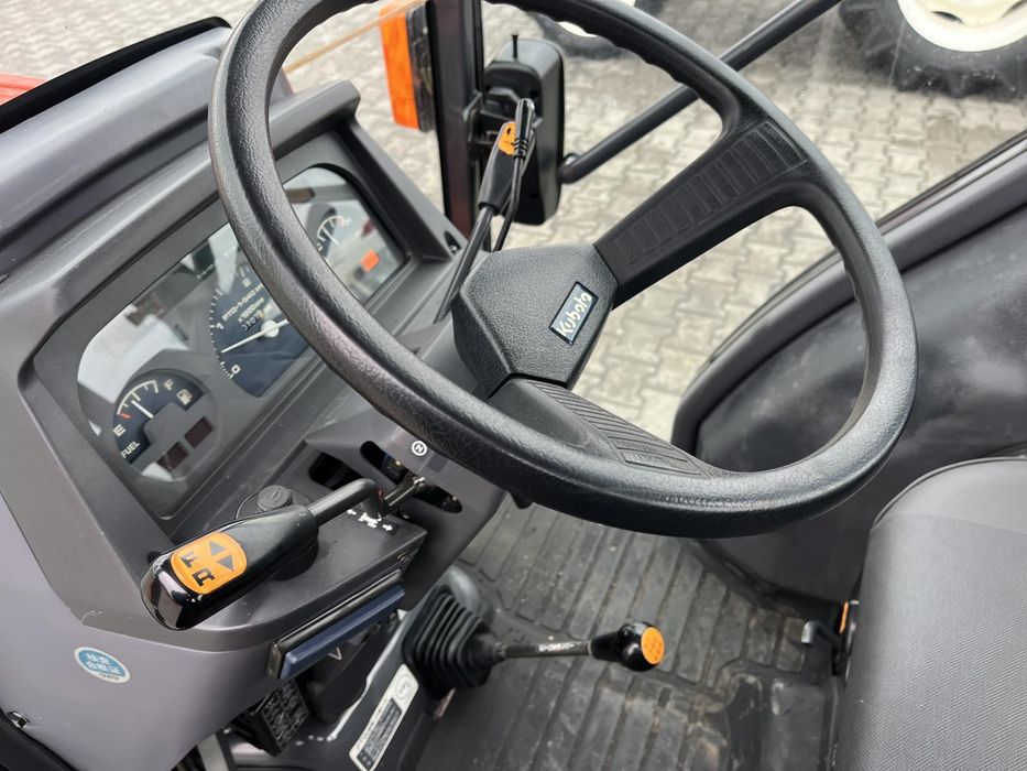 Мінітрактор Кубота з фрезою гл 301