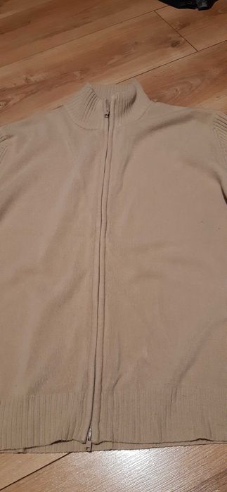 Sweter         M