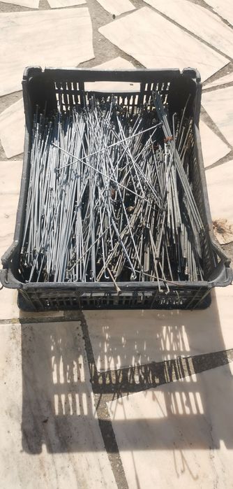 milhares raios de bicicleta muitas medidas