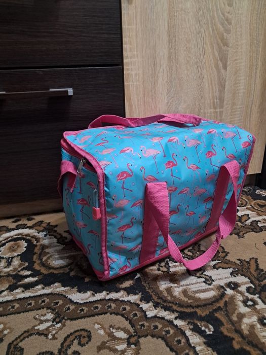 Зручна термосумка