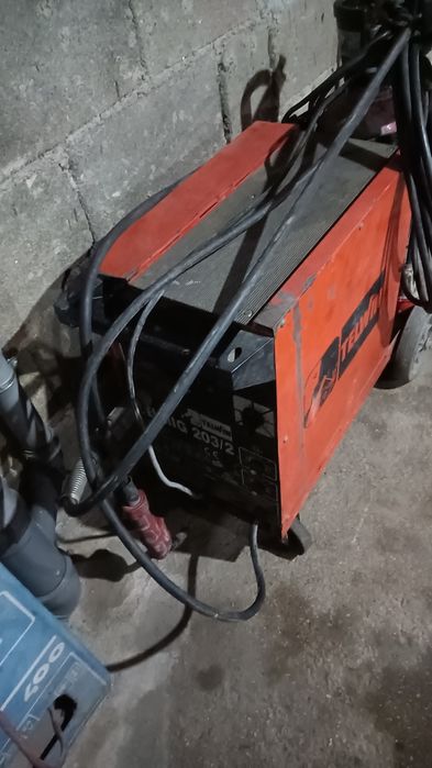 Soldadoras semiautomáticas e spotter