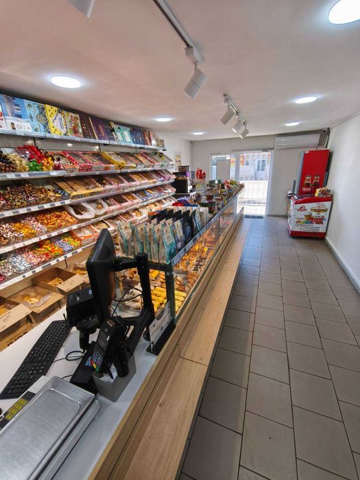 Продам комерційну нерухомість з орендарями або під Ваш бізнес у центрі