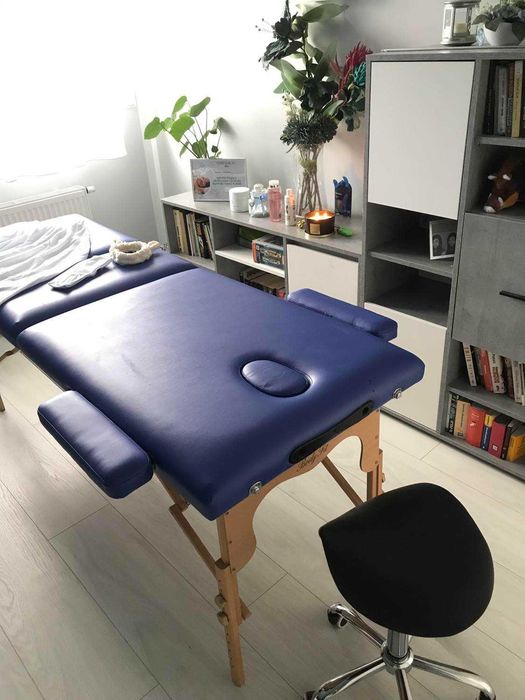 Stół do masażu + taboret na kółkach