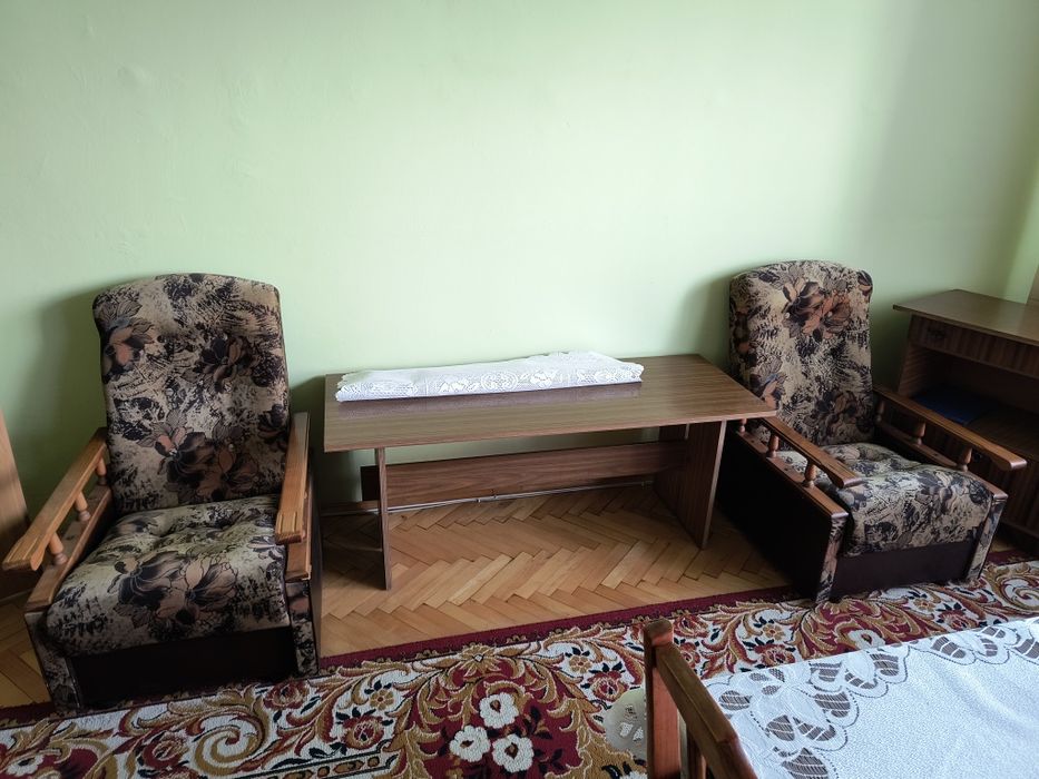 Fotele plus ława komplet.