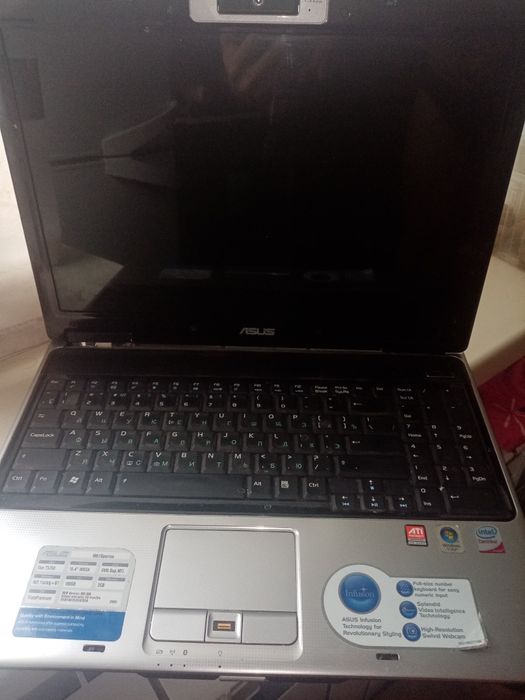 Ноутбук .Торг.Asus асус 2/256.