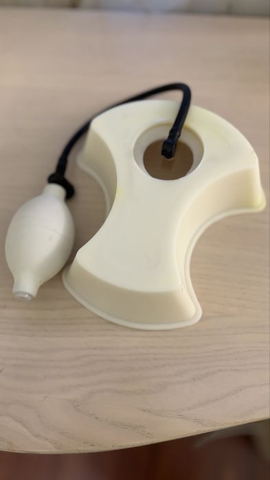 Вакуумний дзвін для виправлення лійкеподібноі форми грудної клітки