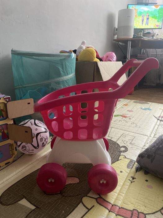 Візок для супермаркета та для подвірʼя  рожевий