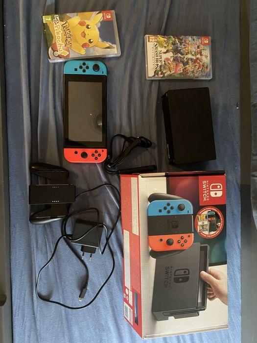 Nintendo switch (cały zestaw) plus 2 gry