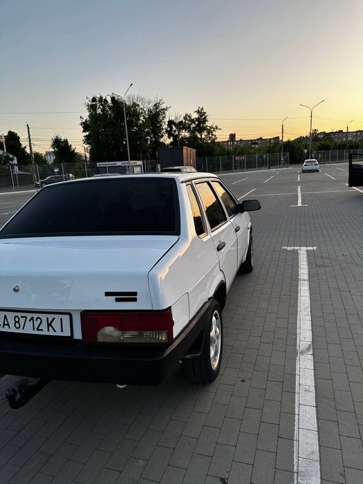 Продам ВАЗ 21099