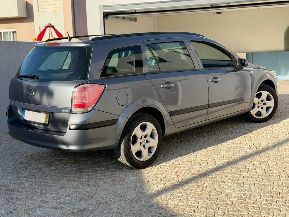Opel Astra Caravan 1.3 CDTI em bom Estado