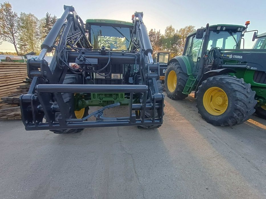 Ciągnik John Deere 6900 z Turm