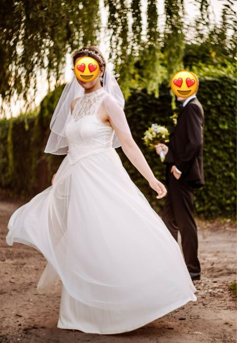Sukienka ślubna bez rękawów