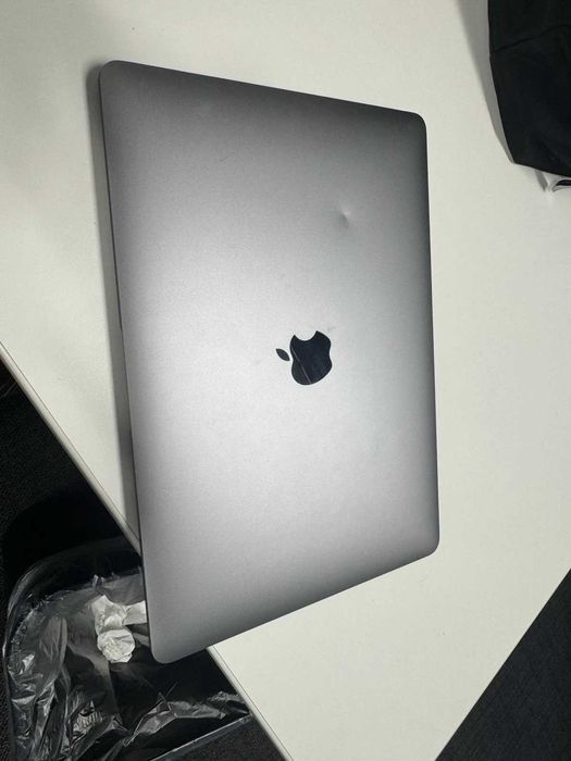 Apple MacBook Air 13 A1932 2018 i5 8GB SSD 256GB Retina Space Gray
