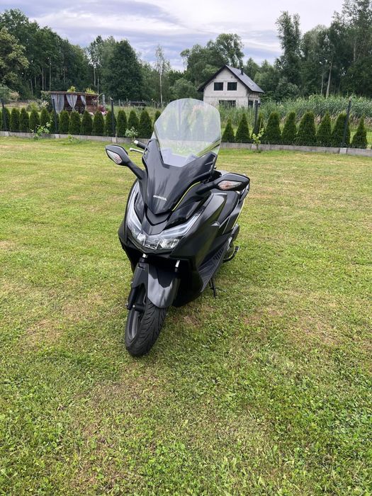 Honda Forza 2016