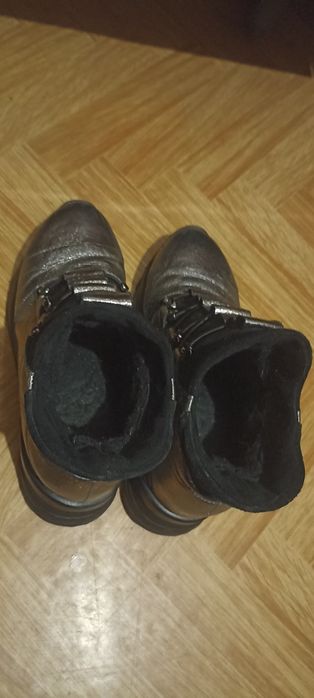 Ботинки женские на меху