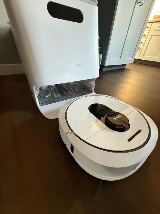 Robot sprzatątający mopujący ROIDMI EVA