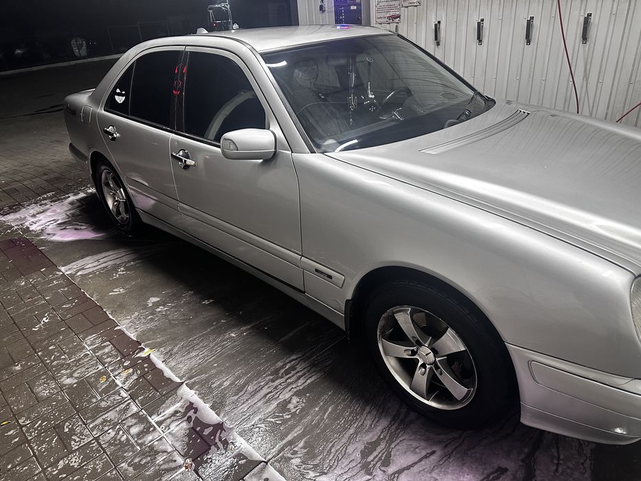 Продам мерса нормального