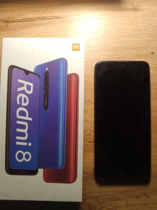 Xiaomi Redmi 8 на 32 ГБ пам'яті.
