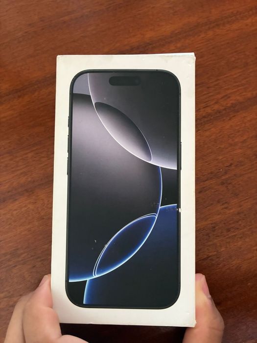 Iphone 16 pro bateria 99 %_