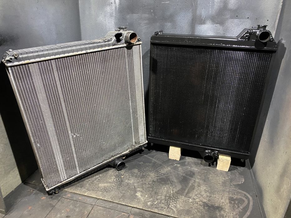 Радиатор Kubota Volvo Caterpillar Case JCB и др